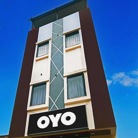 Oyo Flagship Hotel Blue Tick Індаур Екстер'єр фото